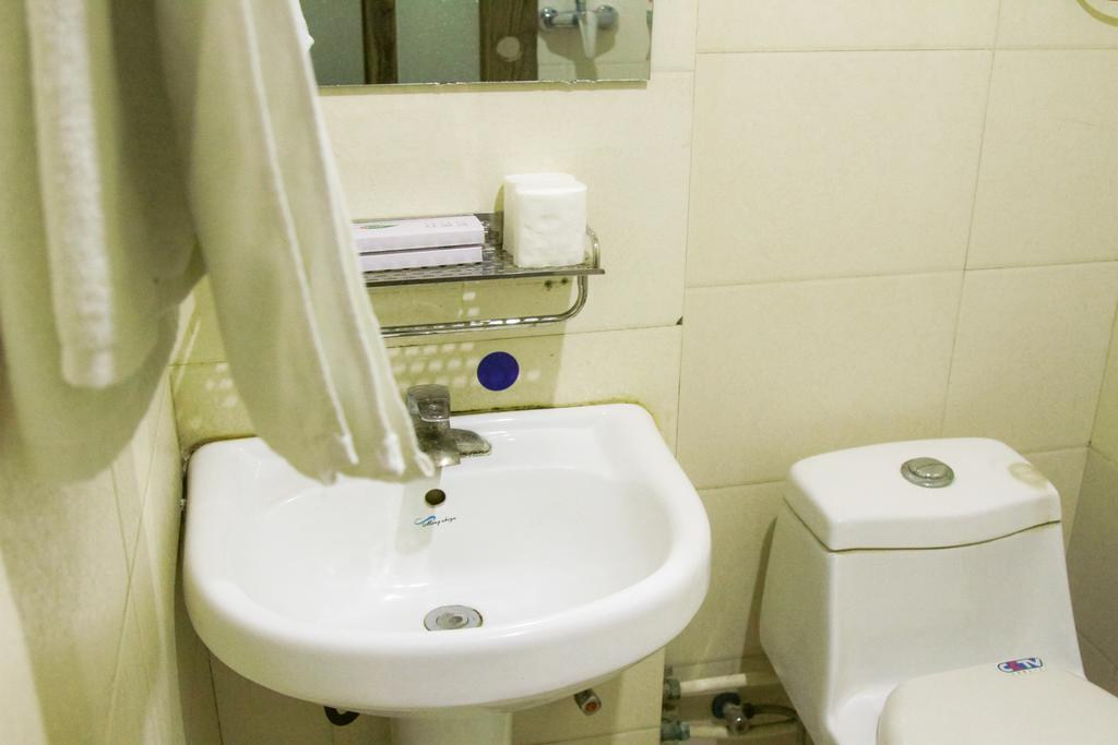 Leo Tian An Men Hostel 베이징 외부 사진